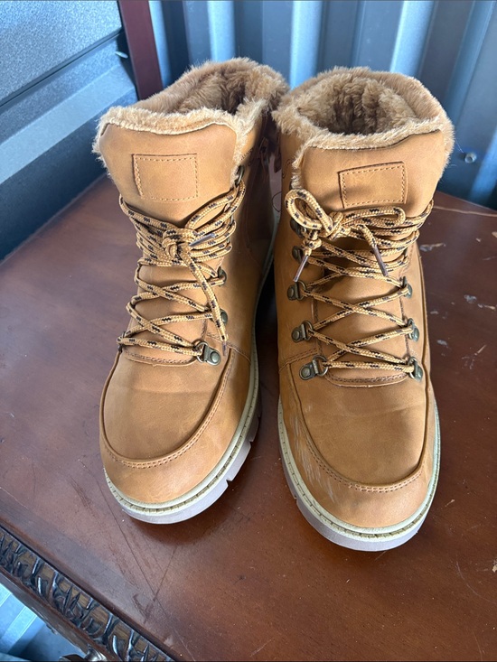 no brand Shoes - Women’s Tan Faux-Fur Lined Lace-Up Winter Boots